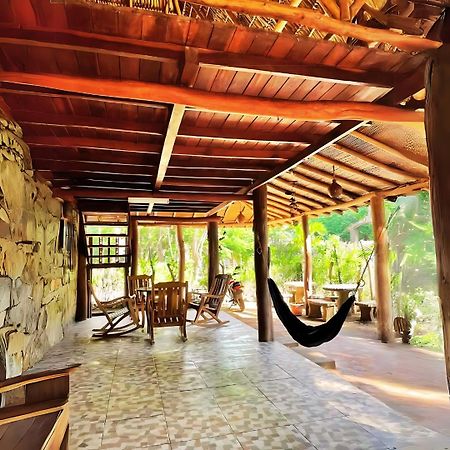 Las Chelitas Popoyo Beach Club Kültér fotó